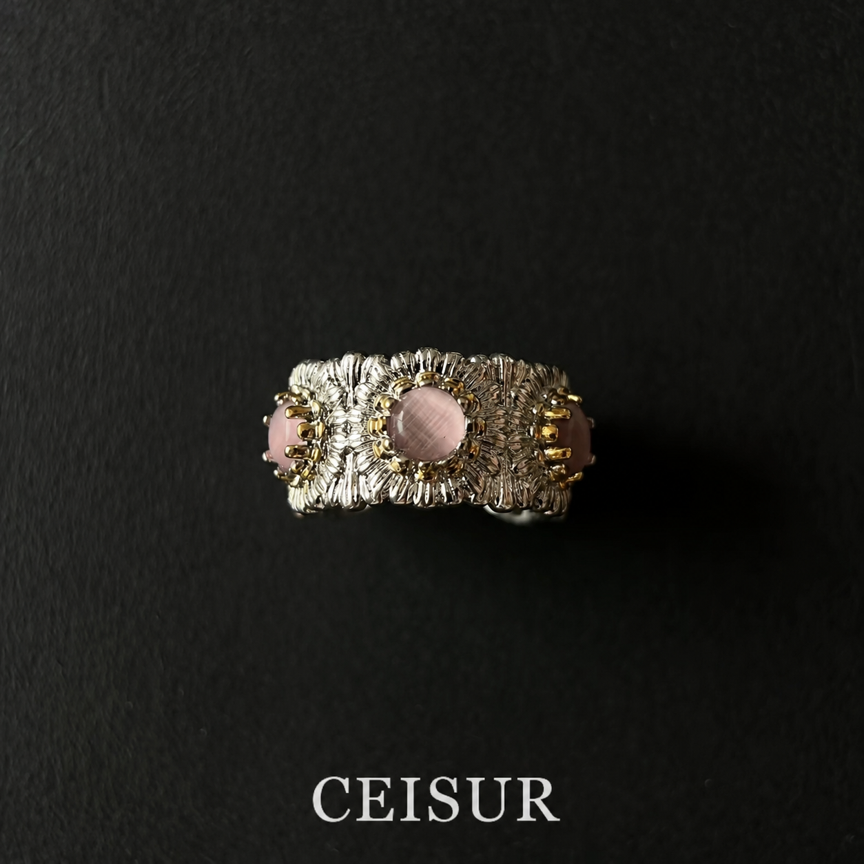 Anillo de margarita con diseño retro, acabado cepillado, lujo ligero y elaborado artesanalmente con gemas de colores por diseñador italiano, para mujer. - Image 2