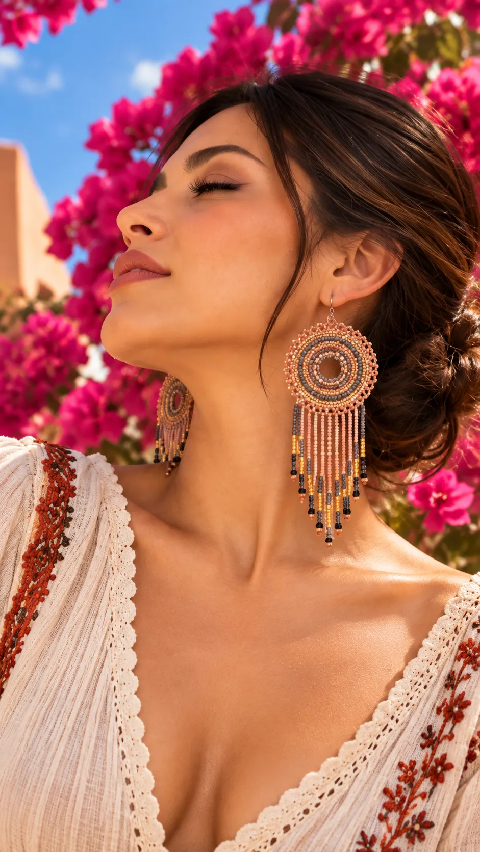 Alma de Tierra – Aretes Redondos de Cuentas con Flecos Largos, Tejidos a Mano, Estilo Bohemio Vintage - Image 3
