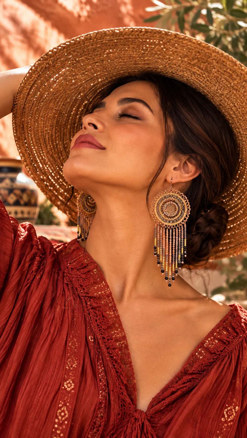 Alma de Tierra – Aretes Redondos de Cuentas con Flecos Largos, Tejidos a Mano, Estilo Bohemio Vintage - Image 4