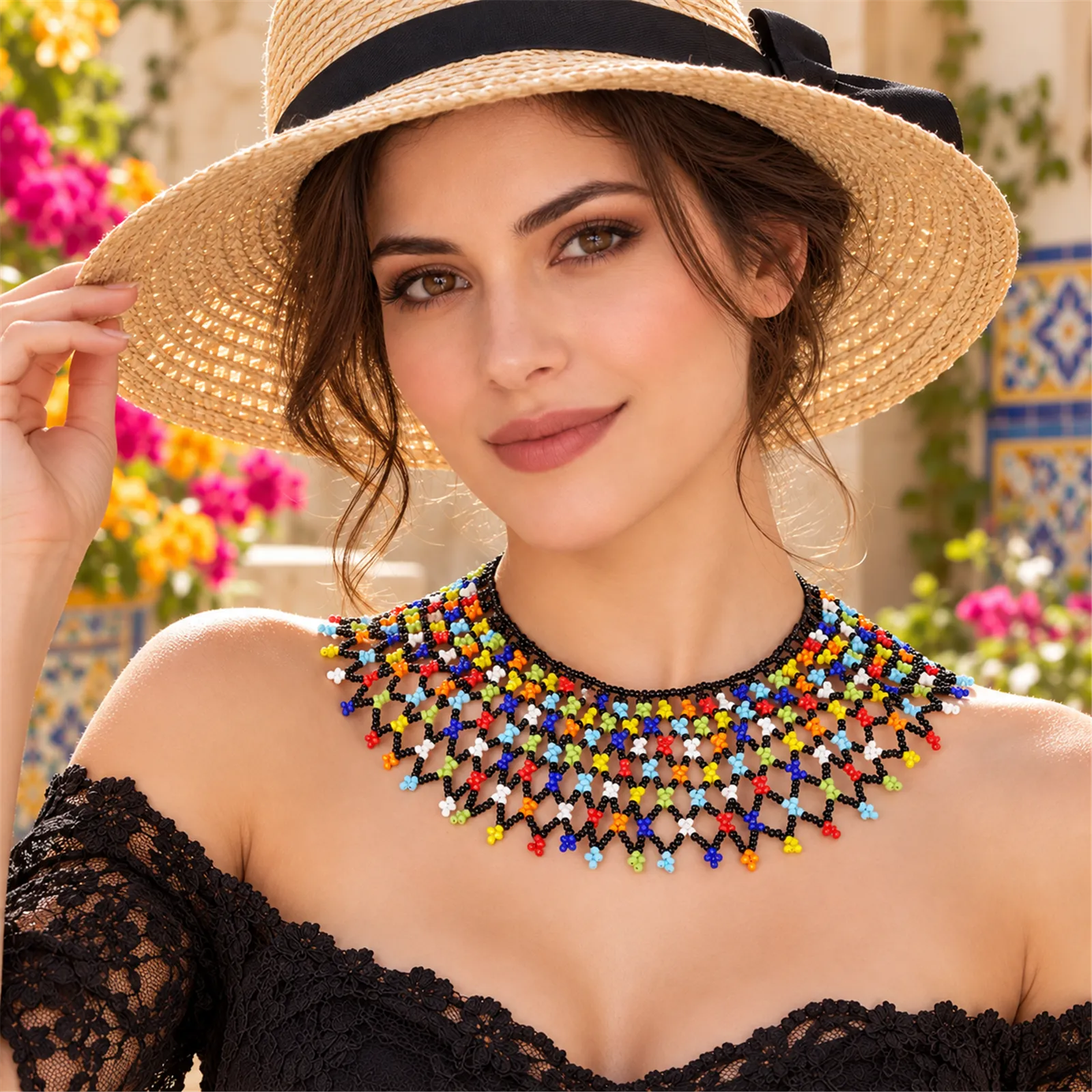 Alegría de Colores – Collar Multicolor de Cuentas con Diseño Calado, Tejido a Mano, Estilo Bohemio - Image 6