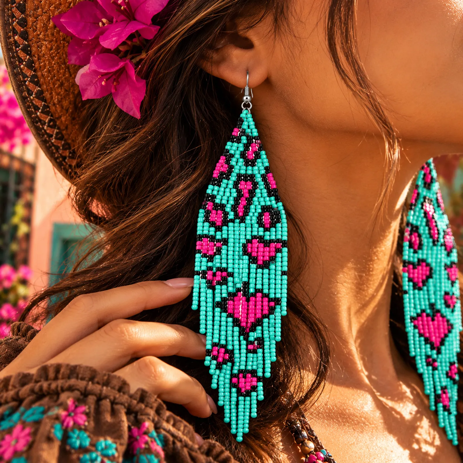 Corazón Coquette – Aretes Largos de Corazones Rosas con Cuentas y Flecos - Image 4