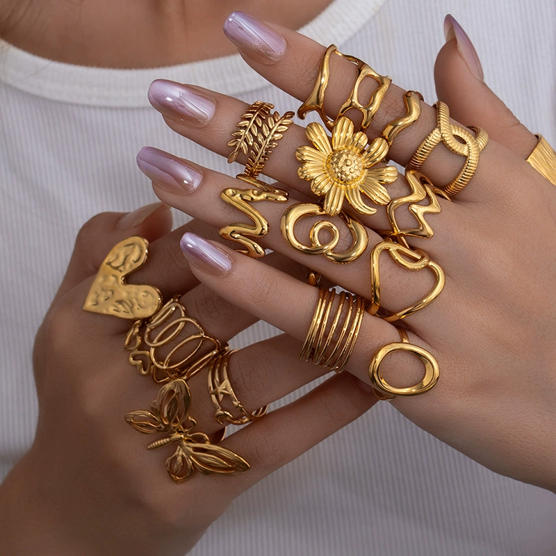 Anillos Dorados para Mujer – Anillos Chunky de Estilo Retro, Diseños Artísticos y Originales para un Look Chic y Atrevido - Image 2