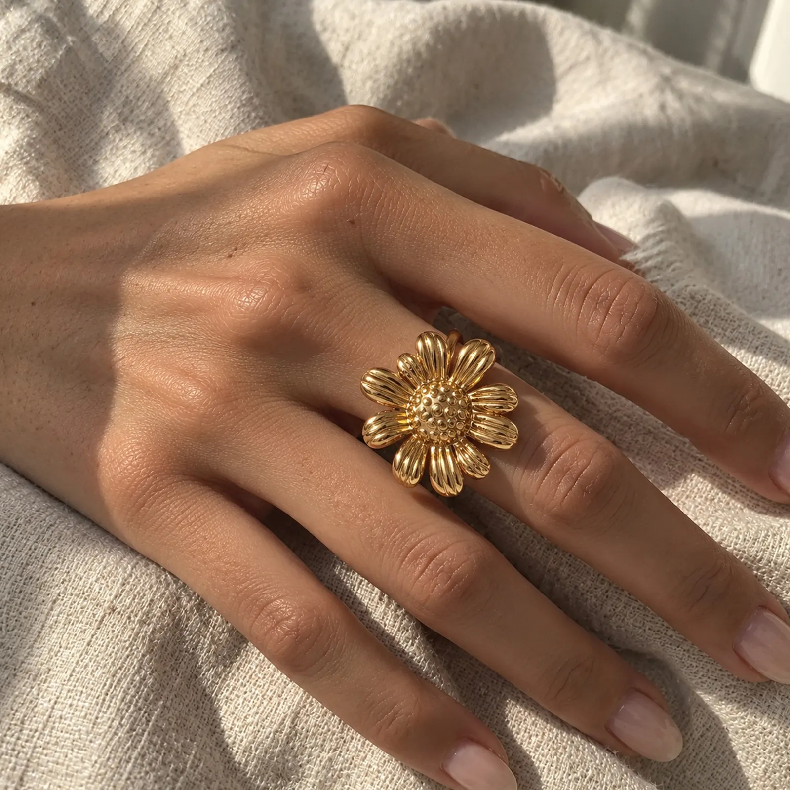 Anillos Dorados para Mujer – Anillos Chunky de Estilo Retro, Diseños Artísticos y Originales para un Look Chic y Atrevido - Image 7