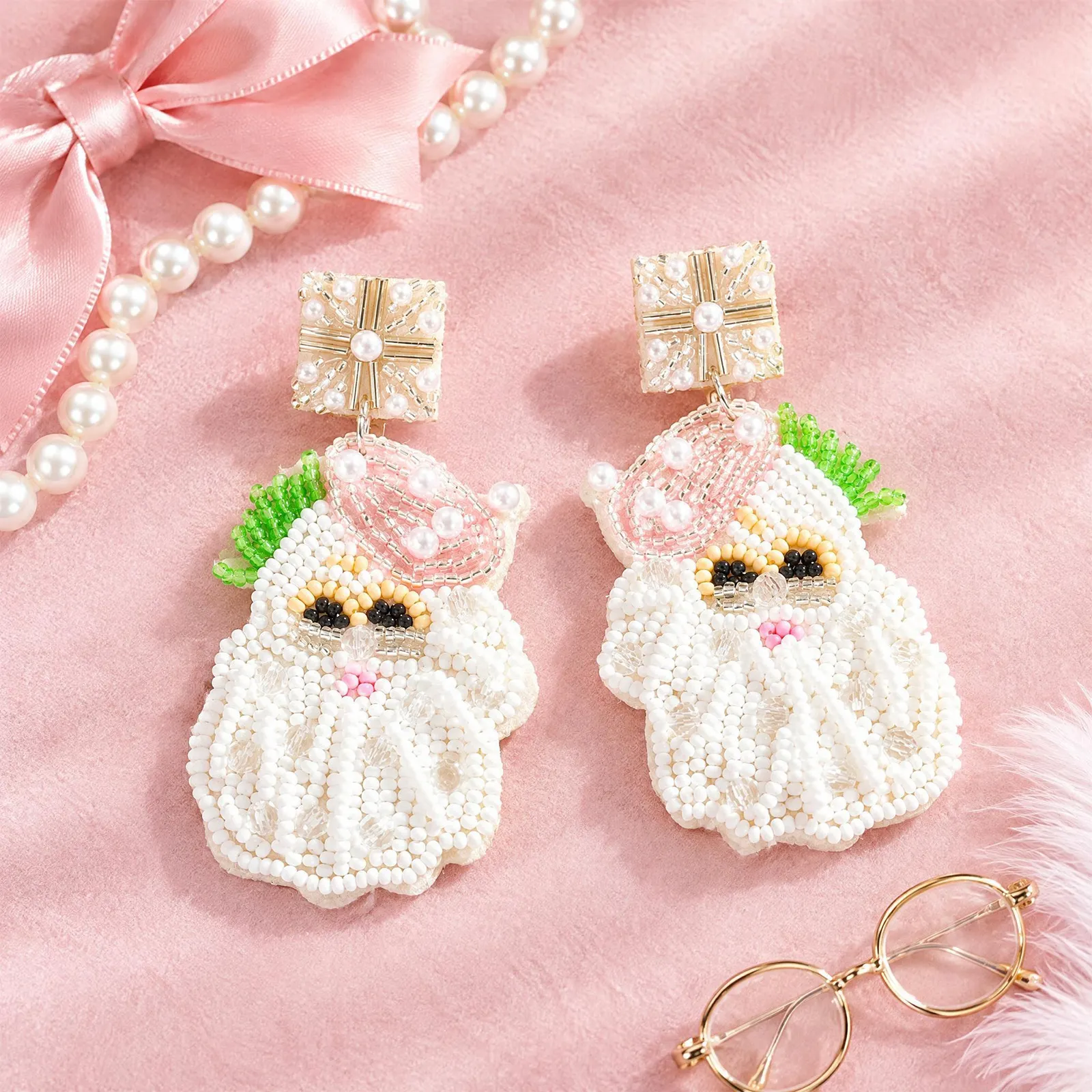 Navidad Mágica – Aretes de Cuentas con Diseños Navideños, Accesorios Festivos y Originales para Mujer - Image 9