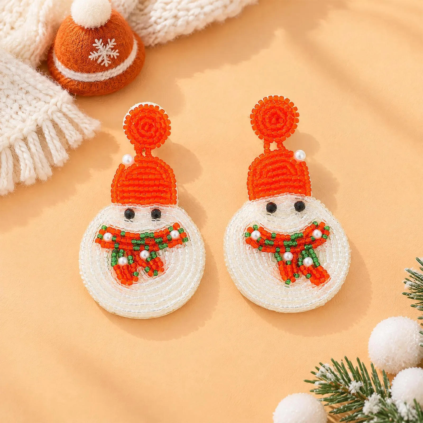 Navidad Mágica – Aretes de Cuentas con Diseños Navideños, Accesorios Festivos y Originales para Mujer - Image 12